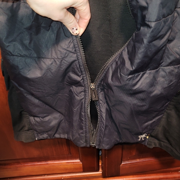 Mens Smartwool Vest - Picture 2 of 6